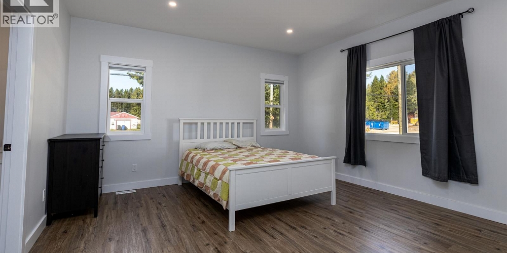 4946 TWEDLE AVENUE Terrace Photo 10 4946 TWEDLE AVENUE Terrace Photo 10